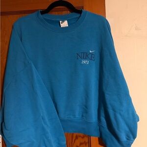 Nike Phoenix Oversized Crop Sweatshirt
